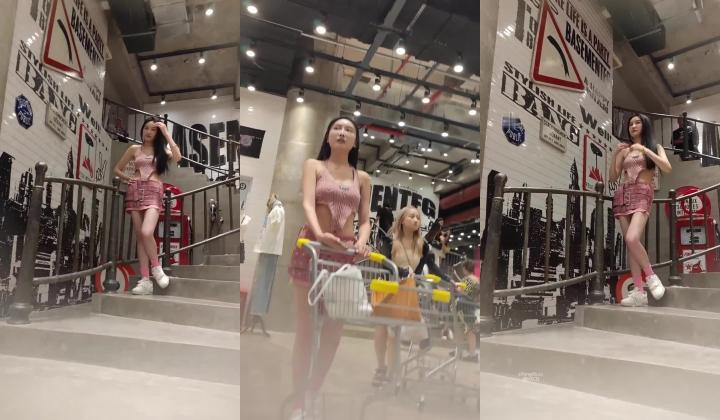 步行街拍抄底大神『KXCD』专挑年轻好看质量高的小姐姐