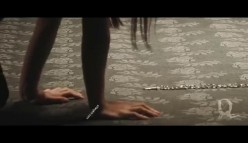 最新剧情作秀人网极品女神【艾小青】经典剧情 V字仇杀者各种淫具调教女奴 肛塞炮机囚笼自慰潮吹超强意境 高清720P原版