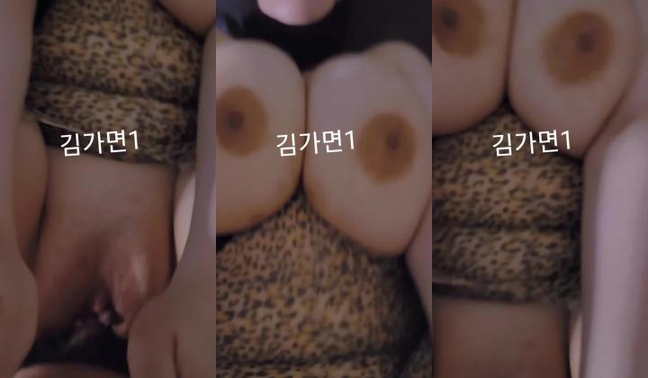 韩国巅峰天然木瓜巨乳「ANNA」OF性爱私拍 顶级油推服务和巨乳闺蜜双飞