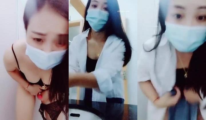 【丫头等你】出入境工作人员~上班逼塞跳蛋扣穴流白