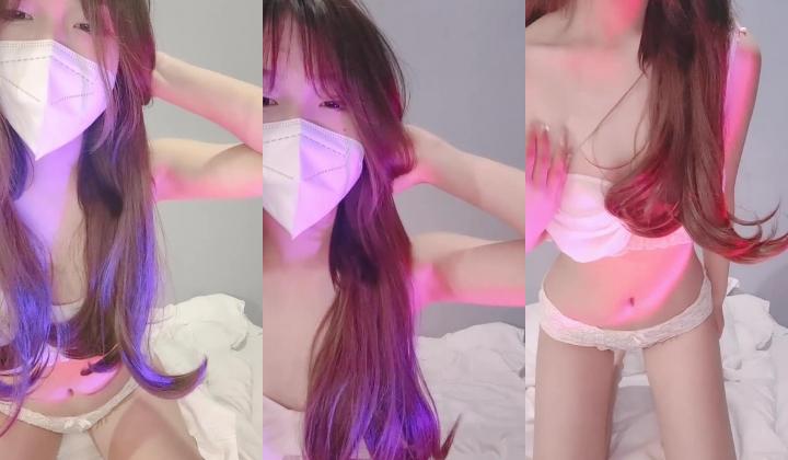 新人学生！超级漂亮~【哥哥的小鹿】自慰啪啪~狂射一身