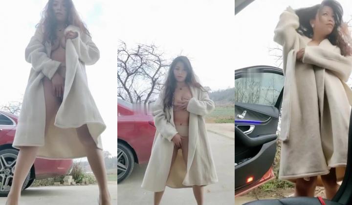 抖音巨乳【晓晓 是晓晓啊】露脸漏点道具插逼 ️喷水漏出福利